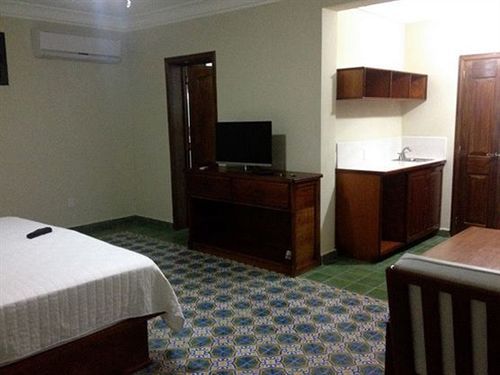 Hotel La Cretonne Les Cayes Exterior photo